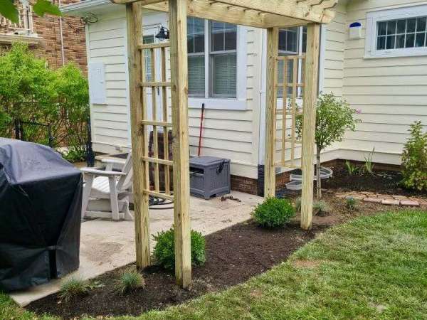 extra-space-with-a-pergola image from our Fort Wayne Project